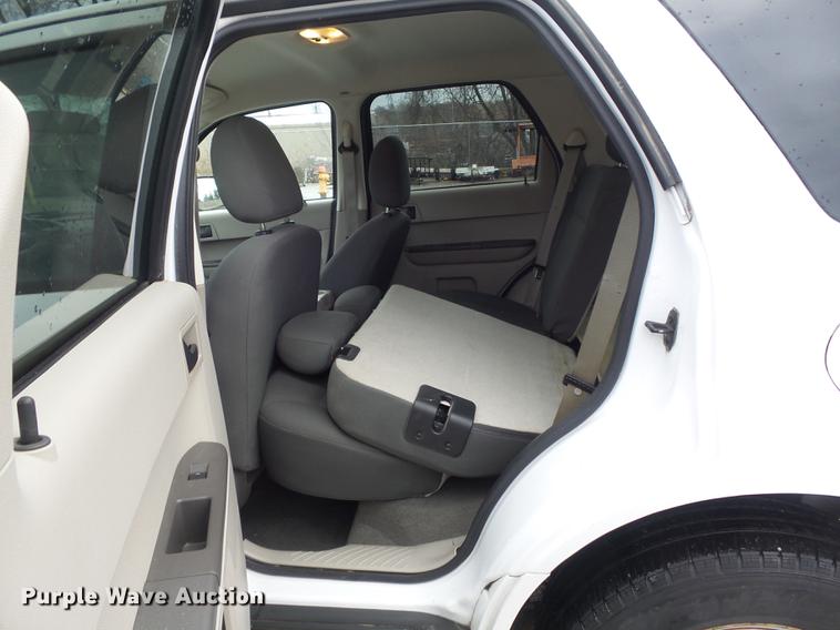 image for item DC7448 2008 Ford Escape SUV