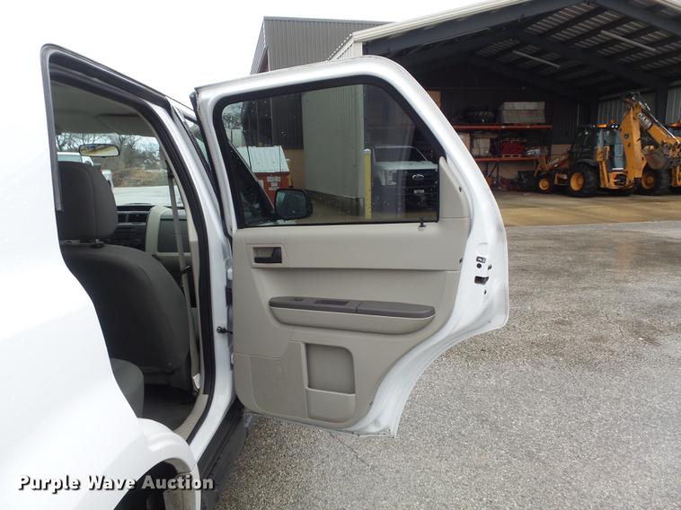 image for item DC7448 2008 Ford Escape SUV