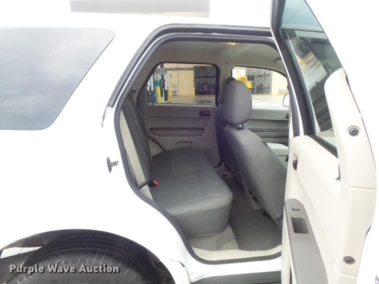 image for item DC7448 2008 Ford Escape SUV