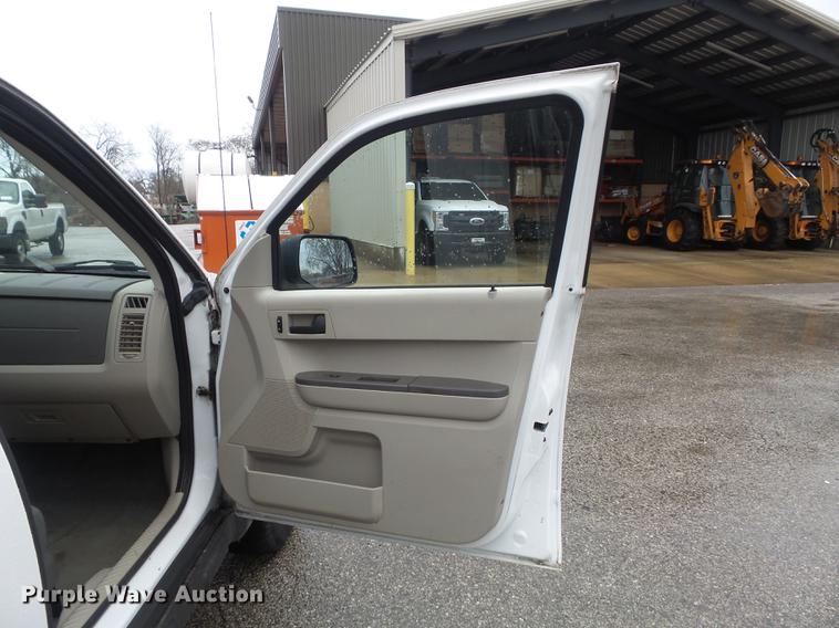 image for item DC7448 2008 Ford Escape SUV