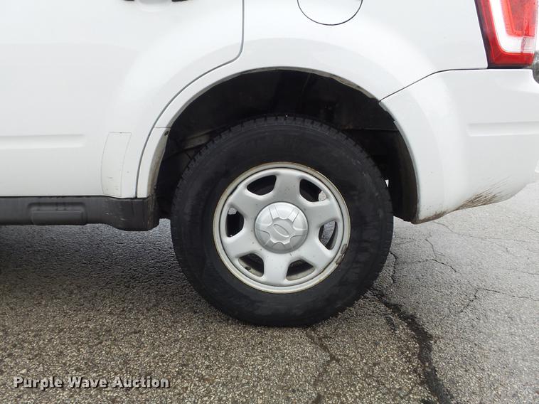 image for item DC7448 2008 Ford Escape SUV