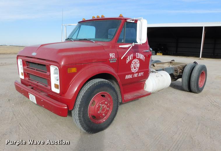 image for item DC8379 1969 Chevrolet C50 truck chassis