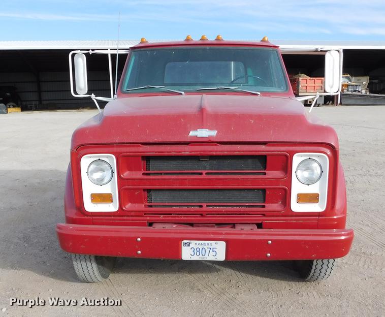 image for item DC8379 1969 Chevrolet C50 truck chassis