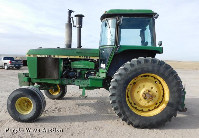 image for item DC8380 John Deere 4640 tractor