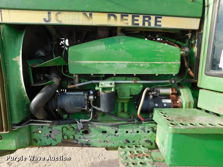 image for item DC8380 John Deere 4640 tractor