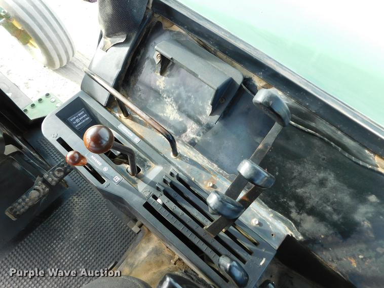 image for item DC8380 John Deere 4640 tractor