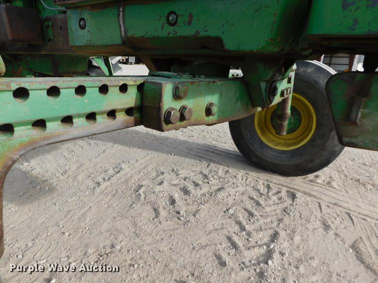 image for item DC8380 John Deere 4640 tractor