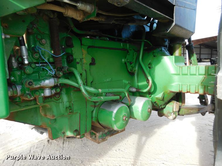 image for item DC8380 John Deere 4640 tractor