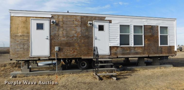 image for item DC8381 2009 TL Industries SPF1134 office trailer