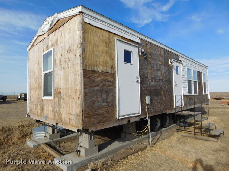 image for item DC8381 2009 TL Industries SPF1134 office trailer