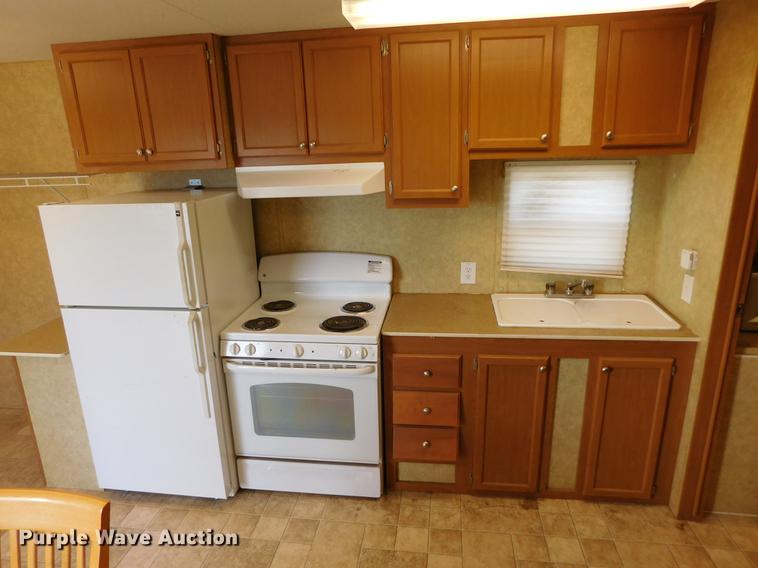 image for item DC8381 2009 TL Industries SPF1134 office trailer