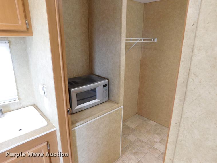 image for item DC8381 2009 TL Industries SPF1134 office trailer