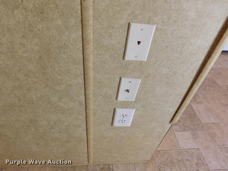 image for item DC8381 2009 TL Industries SPF1134 office trailer