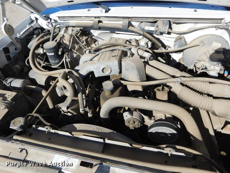 image for item DC8394 1995 Ford F150 XL pickup truck