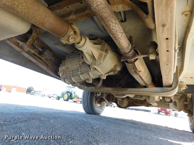 image for item DC8394 1995 Ford F150 XL pickup truck