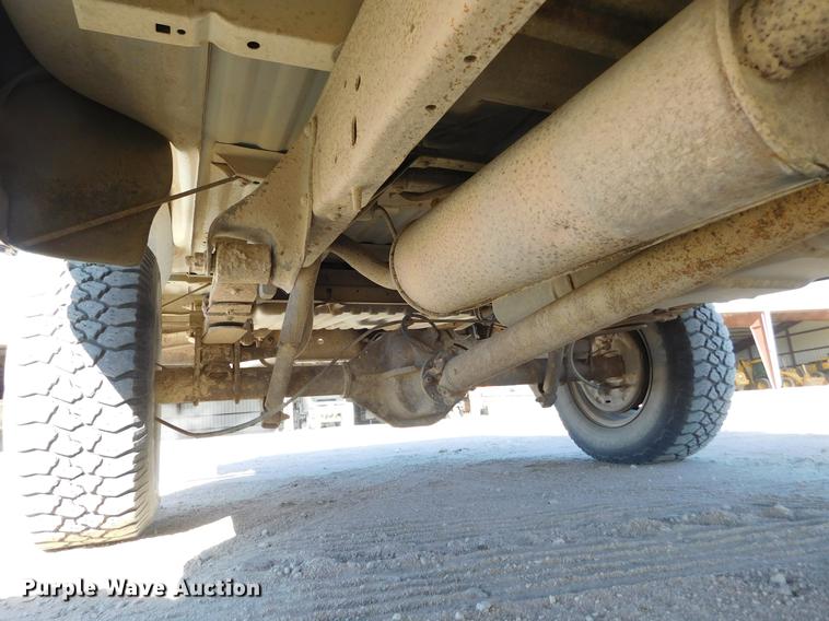 image for item DC8394 1995 Ford F150 XL pickup truck