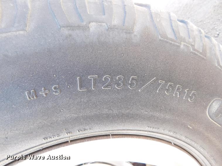 image for item DC8394 1995 Ford F150 XL pickup truck