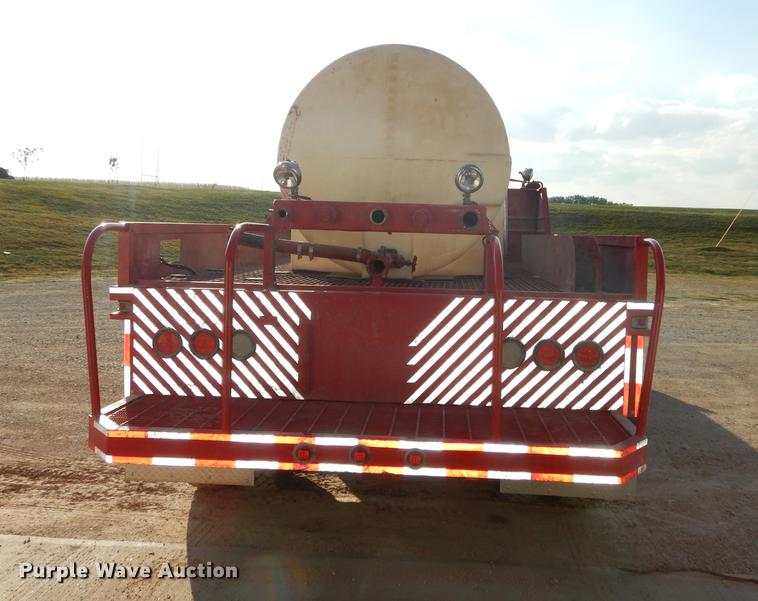 image for item DD0761 1978 Ford F600 fire truck