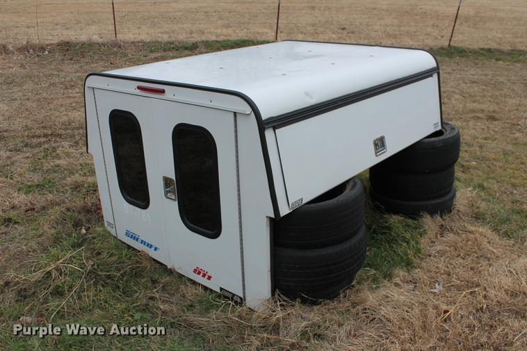 image for item DD1381 ARE topper