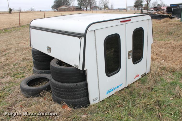 image for item DD1381 ARE topper