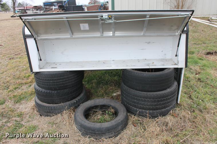 image for item DD1381 ARE topper