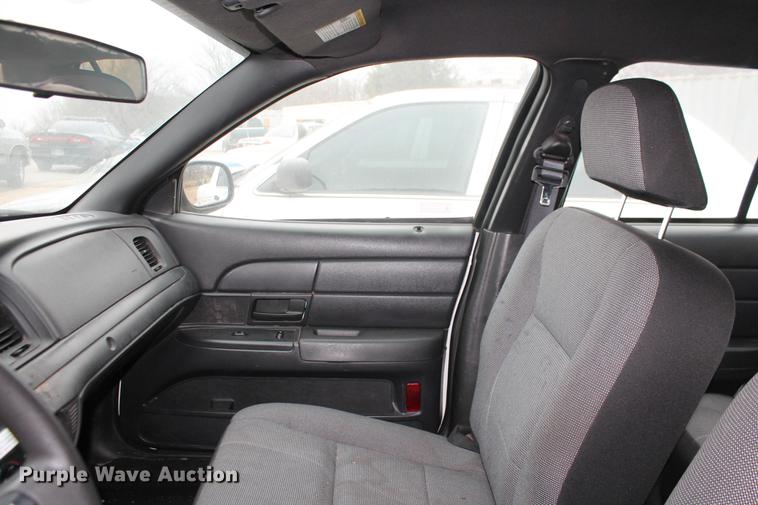 image for item DD1382 2006 Ford Crown Victoria Police Interceptor