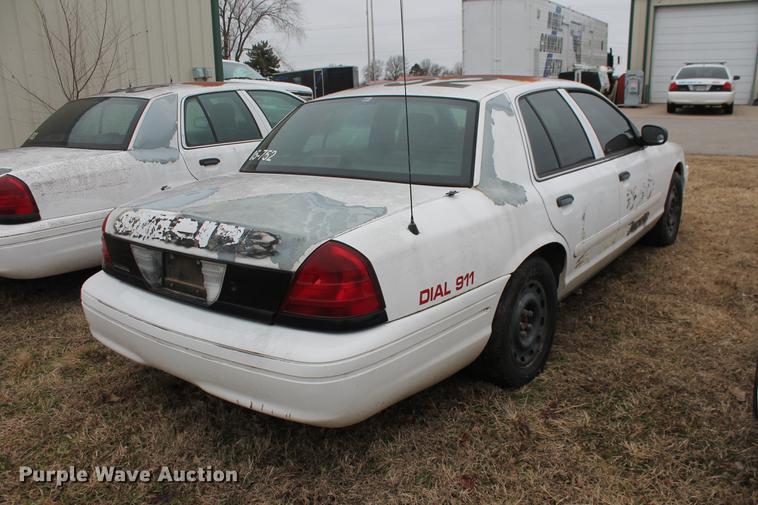 image for item DD1383 2005 Ford Crown Victoria Police Interceptor
