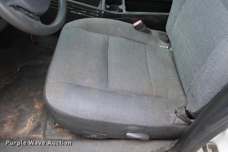 image for item DD1383 2005 Ford Crown Victoria Police Interceptor