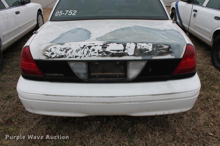 image for item DD1383 2005 Ford Crown Victoria Police Interceptor