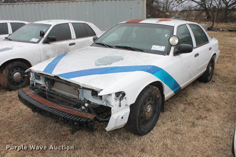 image for item DD1384 2006 Ford Crown Victoria Police Interceptor