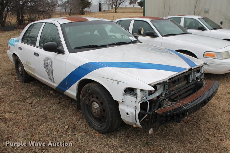 image for item DD1384 2006 Ford Crown Victoria Police Interceptor