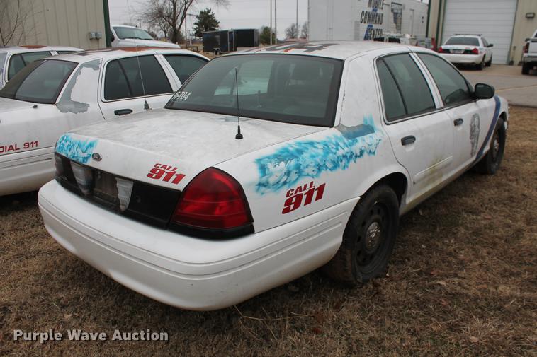 image for item DD1384 2006 Ford Crown Victoria Police Interceptor