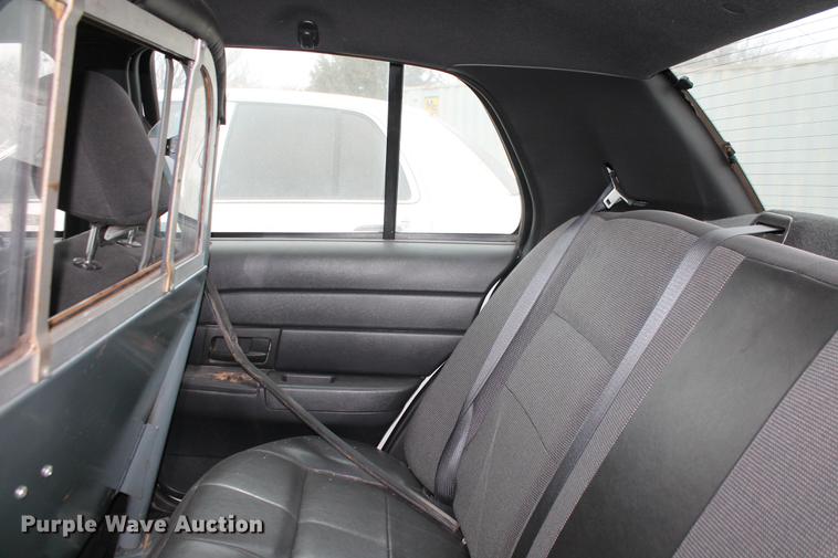 image for item DD1384 2006 Ford Crown Victoria Police Interceptor