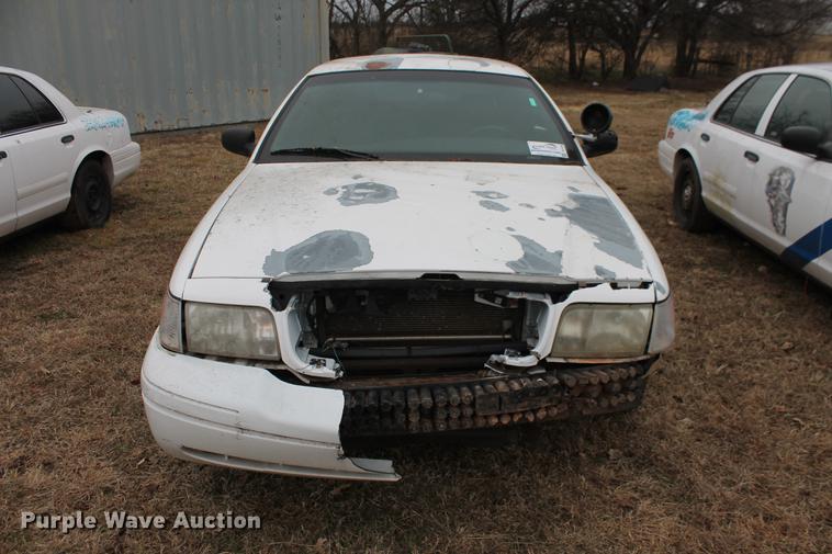 image for item DD1385 2006 Ford Crown Victoria Police Interceptor