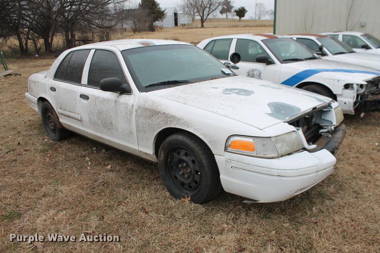image for item DD1385 2006 Ford Crown Victoria Police Interceptor