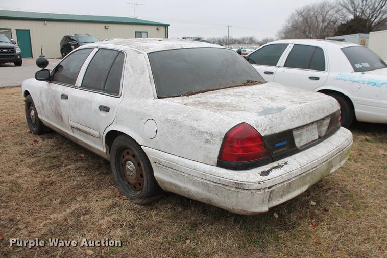 image for item DD1385 2006 Ford Crown Victoria Police Interceptor