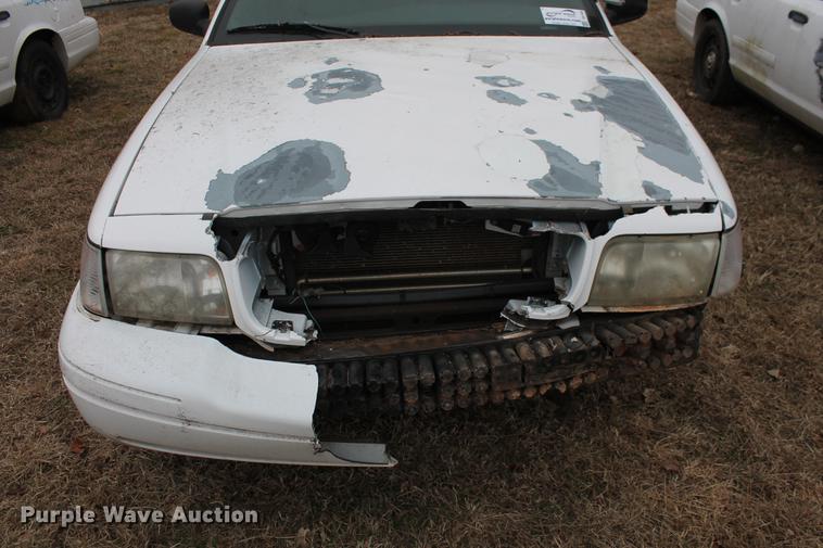 image for item DD1385 2006 Ford Crown Victoria Police Interceptor