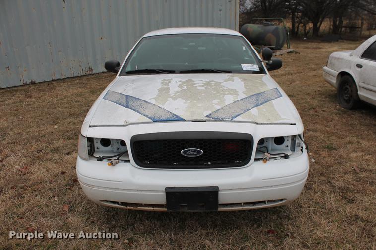 image for item DD1386 2005 Ford Crown Victoria Police Interceptor