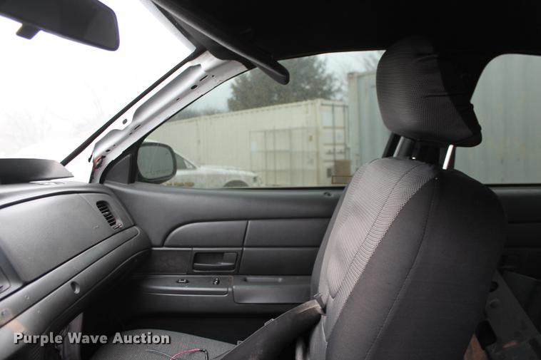 image for item DD1386 2005 Ford Crown Victoria Police Interceptor