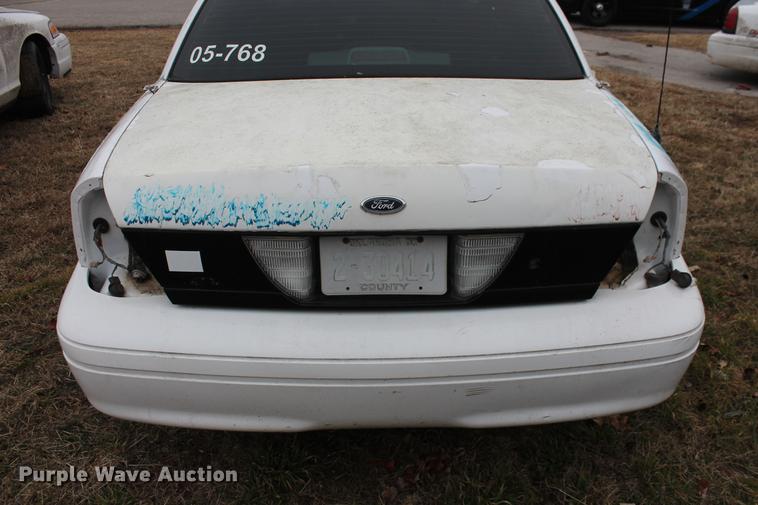 image for item DD1386 2005 Ford Crown Victoria Police Interceptor