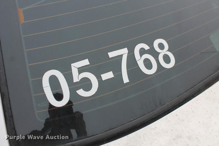 image for item DD1386 2005 Ford Crown Victoria Police Interceptor