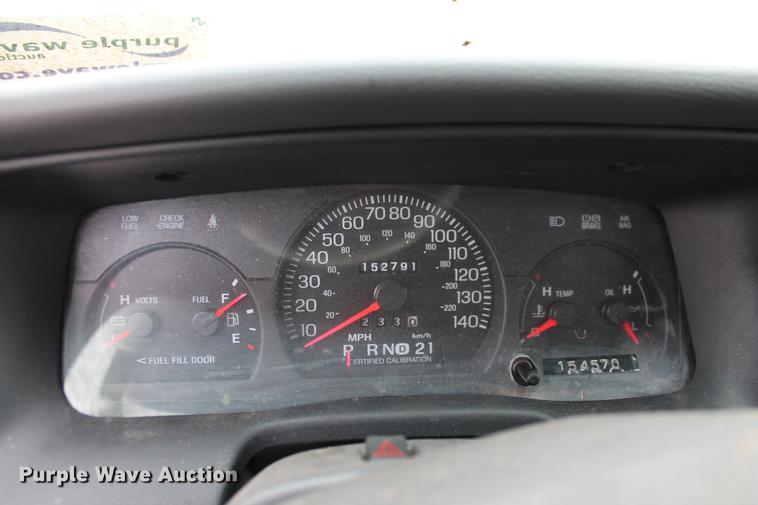 image for item DD1387 2005 Ford Crown Victoria Police Interceptor