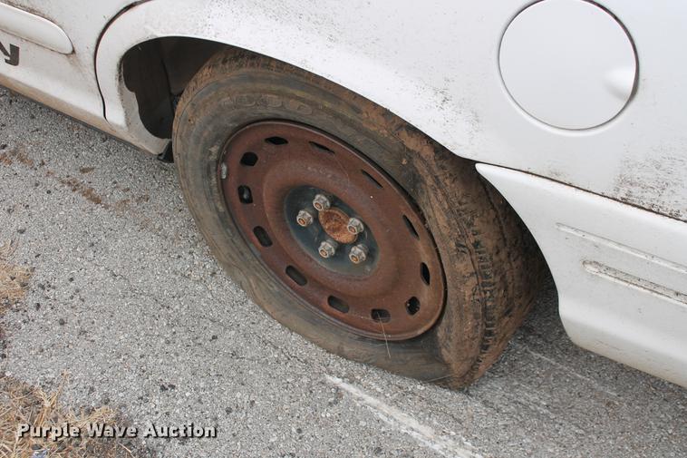 image for item DD1387 2005 Ford Crown Victoria Police Interceptor