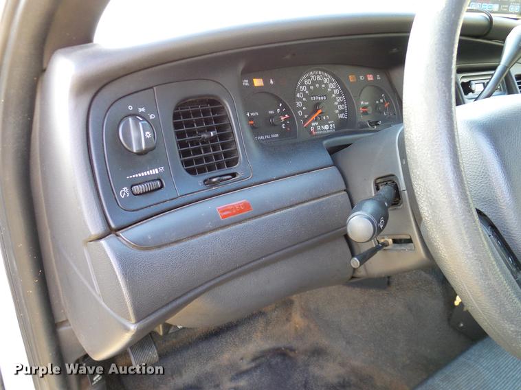image for item DD1389 2005 Ford Crown Victoria Police Interceptor