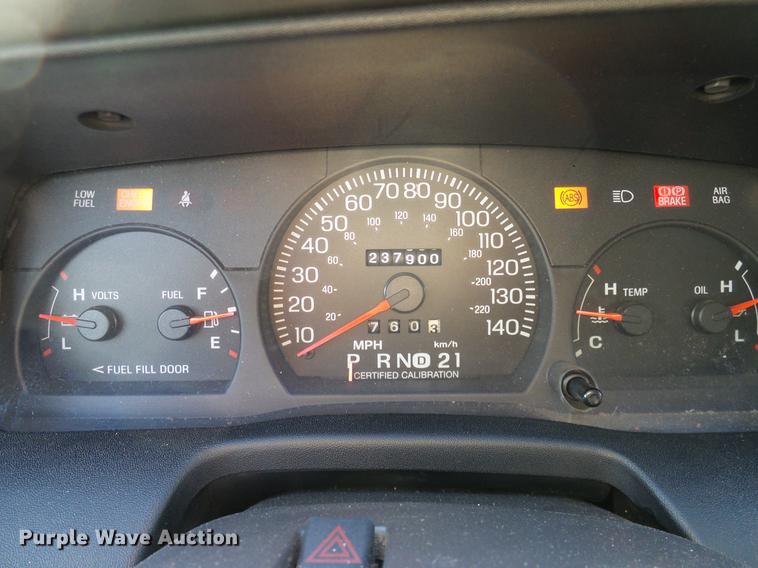 image for item DD1389 2005 Ford Crown Victoria Police Interceptor