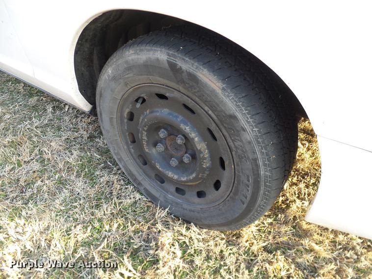 image for item DD1389 2005 Ford Crown Victoria Police Interceptor