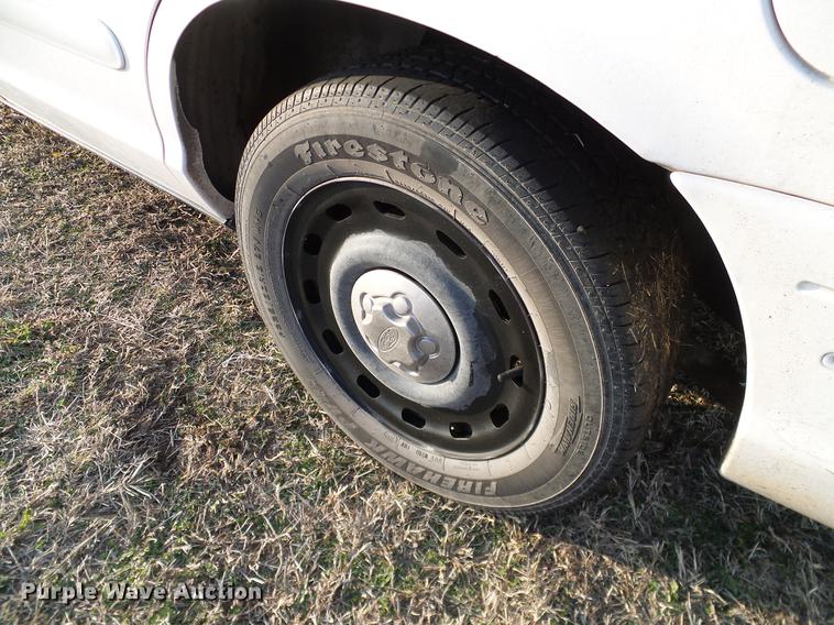 image for item DD1389 2005 Ford Crown Victoria Police Interceptor