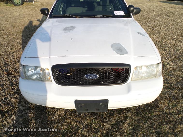 image for item DD1391 2005 Ford Crown Victoria Police Interceptor