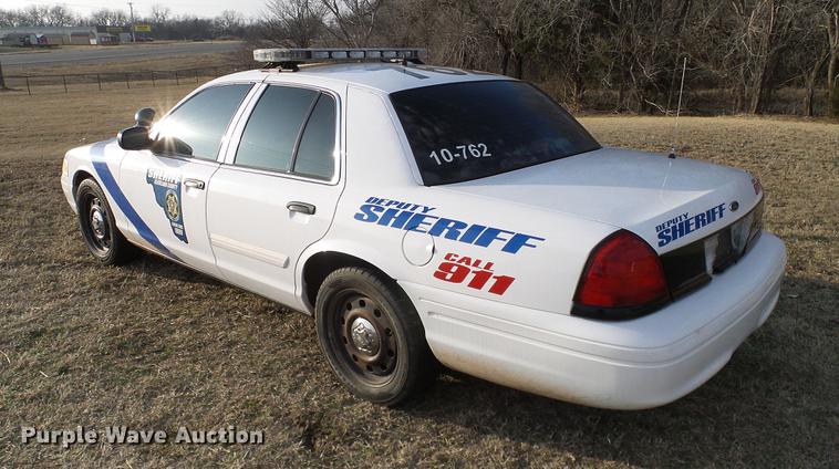 image for item DD1392 2010 Ford Crown Victoria Police Interceptor