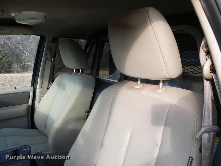 image for item DD1393 2010 Ford Expedition XLT SUV